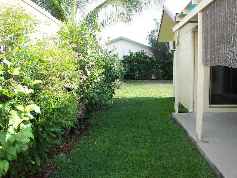 4 Gilmour Crescent, Kirwan QLD 4817