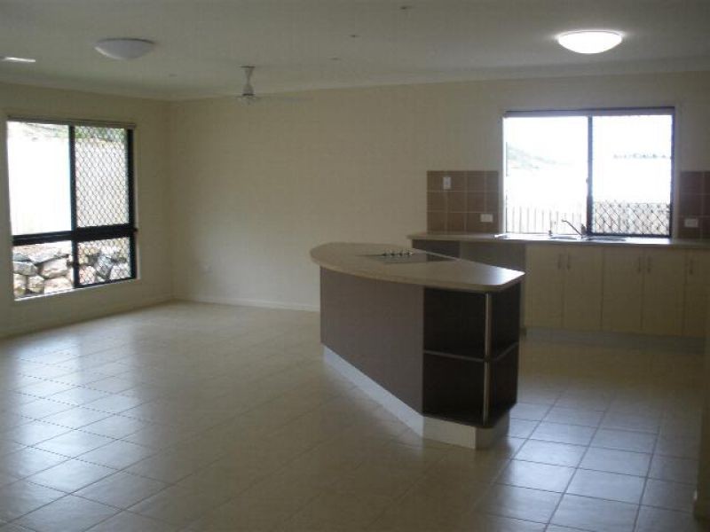 Mount Louisa QLD 4814