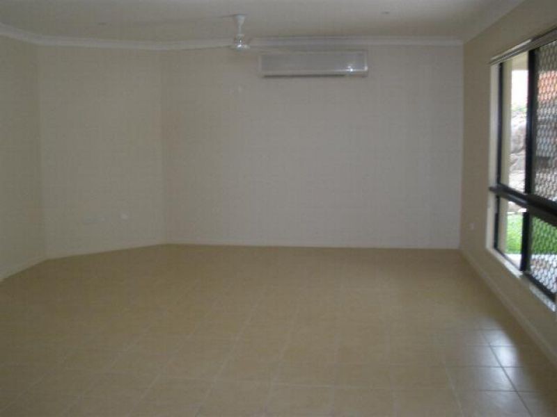 Mount Louisa QLD 4814