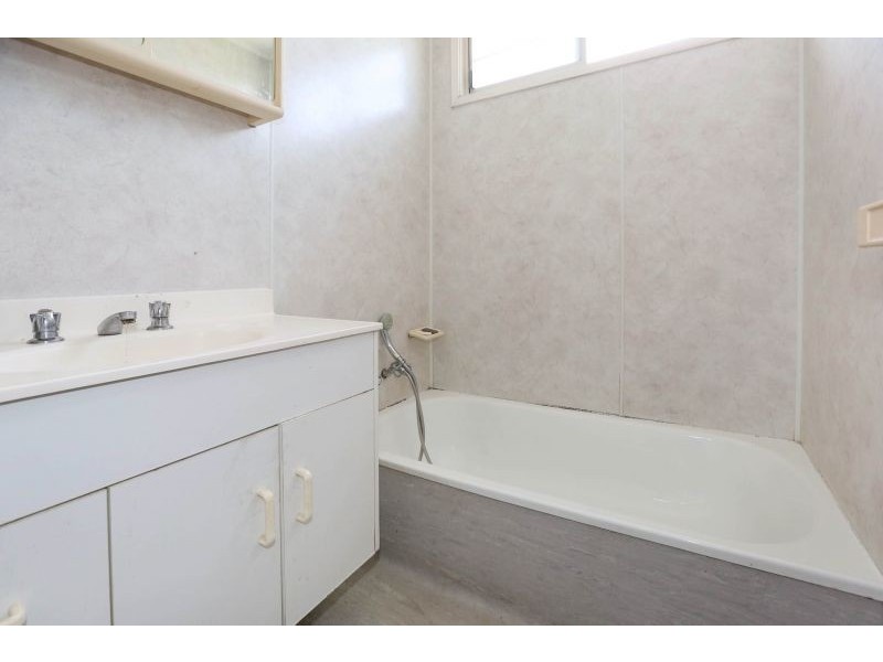 13 Tam O’shanter Drive, Thuringowa Central QLD 4817