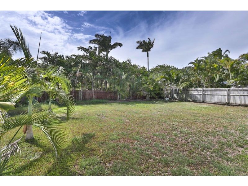 13 Tam O’shanter Drive, Thuringowa Central QLD 4817