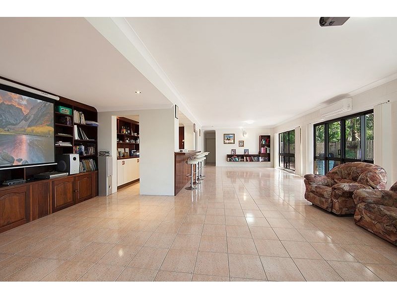 51 St James Drive, Belgian Gardens QLD 4810