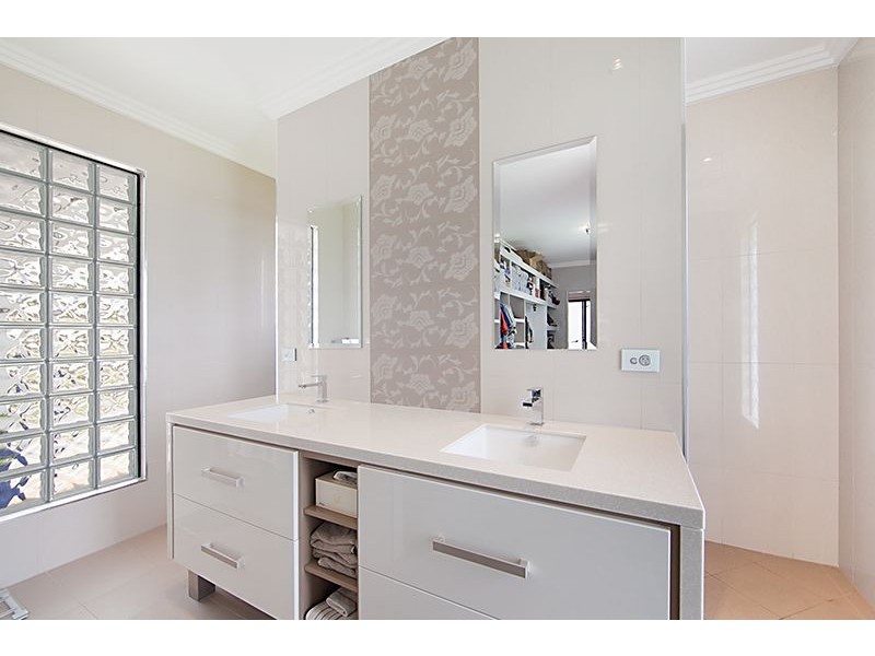 4 Tedfay Court, Alice River QLD 4817