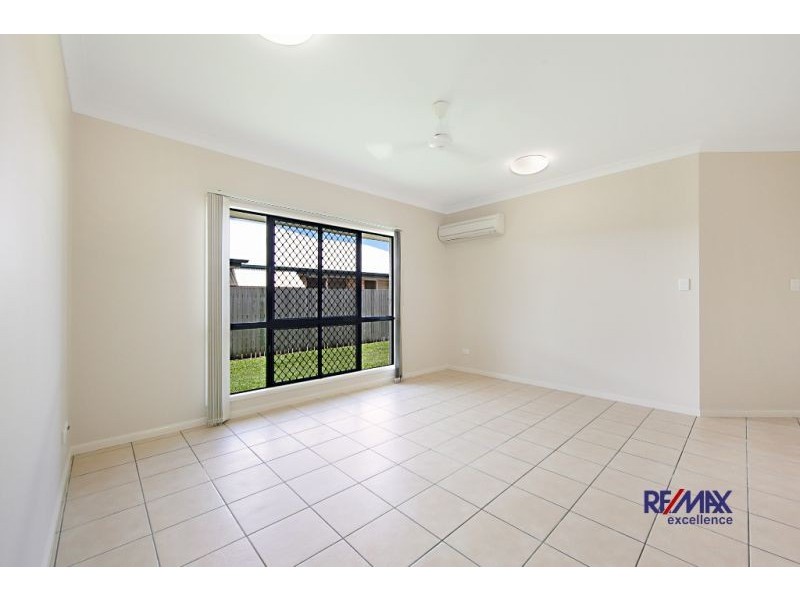 37 Aquatic Place, Idalia QLD 4811