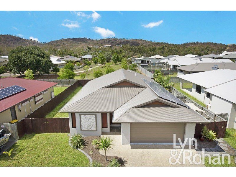 33 Kroymans Drive, Mount Louisa QLD 4814