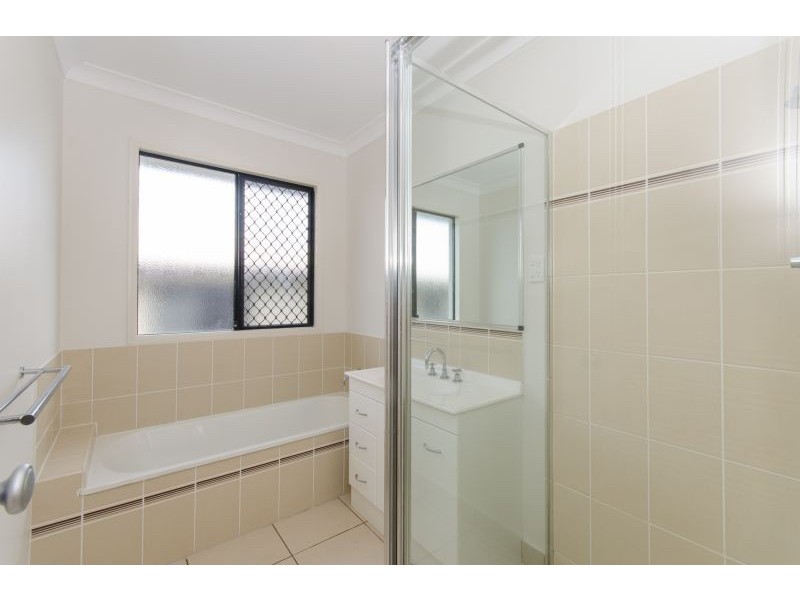 5 Platypus Street, Bushland Beach QLD 4818