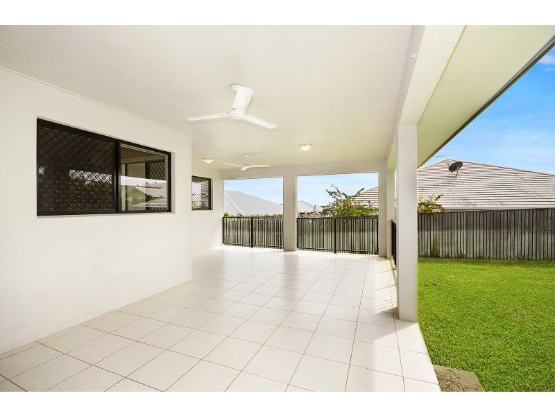 5 Platypus Street, Bushland Beach QLD 4818