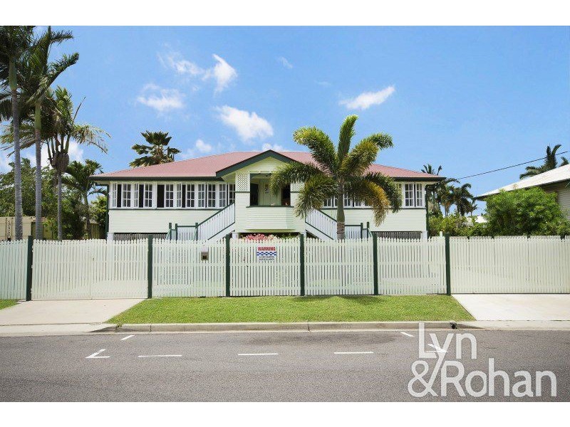 4 Soule Street, Hermit Park QLD 4812