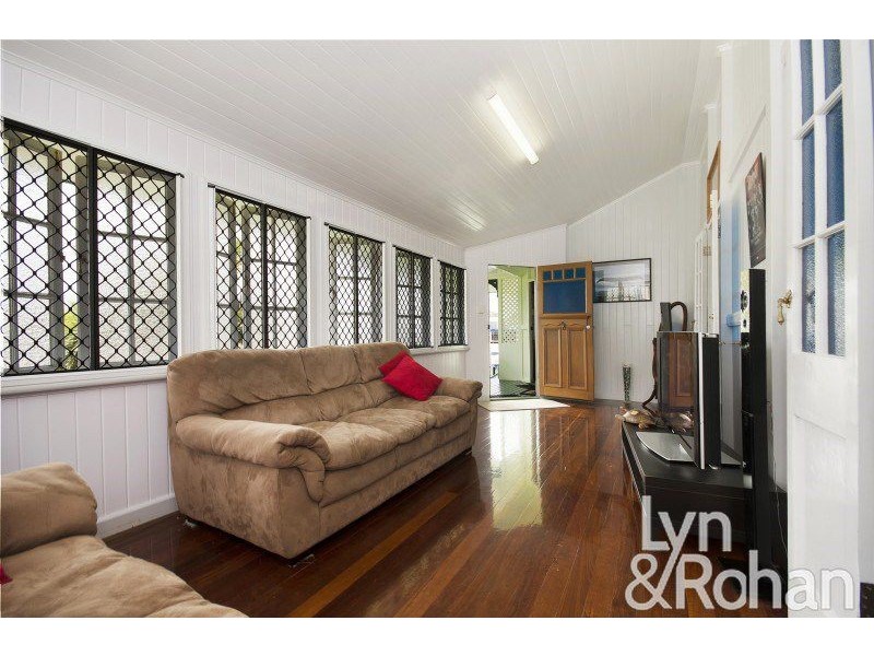 4 Soule Street, Hermit Park QLD 4812