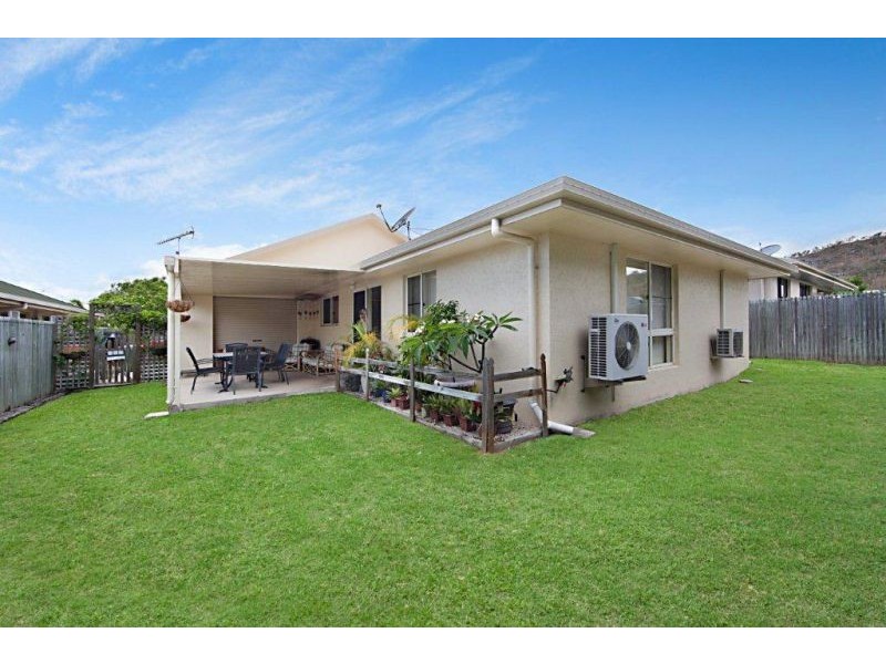 10 Hilton Way, Mount Louisa QLD 4814