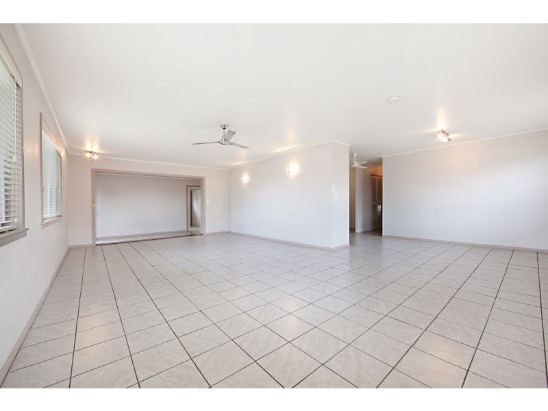 50 Lindeman Avenue, Heatley QLD 4814