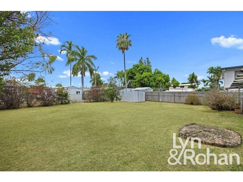 21 Julia Street, Kirwan QLD 4817