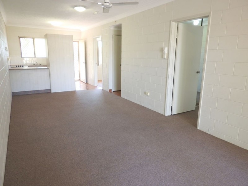 2/51-55 Bamford Lane, Kirwan QLD 4817