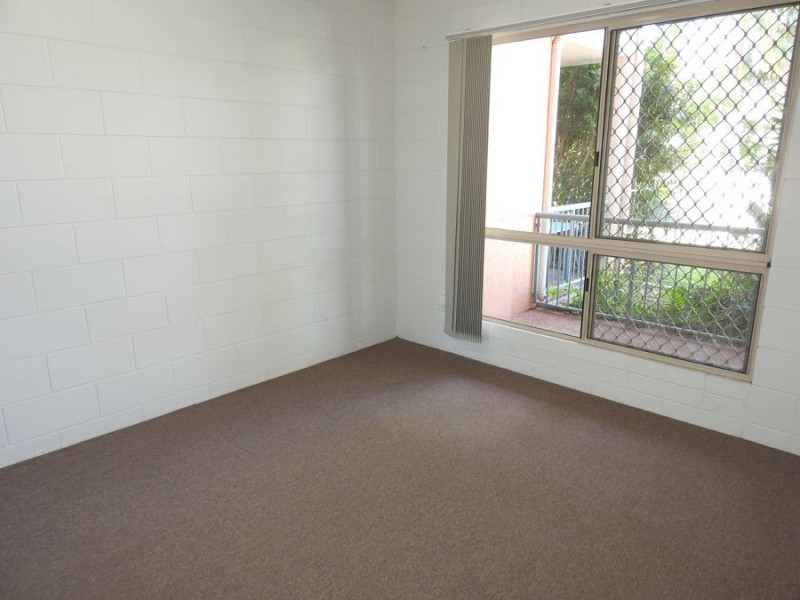 2/51-55 Bamford Lane, Kirwan QLD 4817