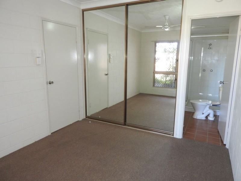 2/51-55 Bamford Lane, Kirwan QLD 4817