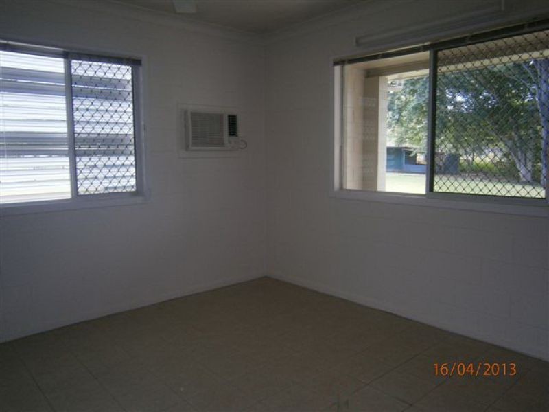 3 Glenrowan Drive, Oak Valley QLD 4811