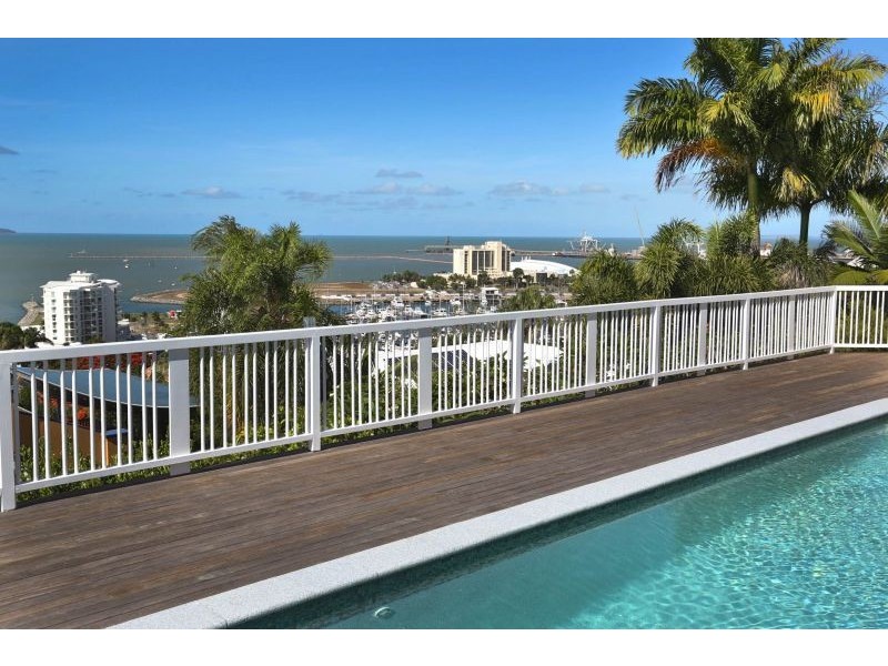 1 Herbert Street, Townsville City QLD 4810