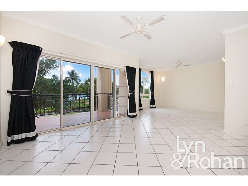 11/18 The Strand, North Ward QLD 4810