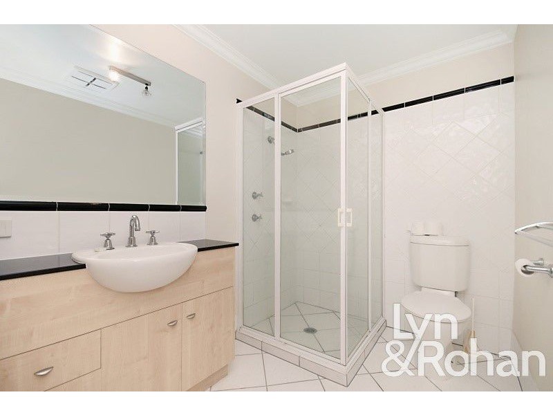 11/18 The Strand, North Ward QLD 4810