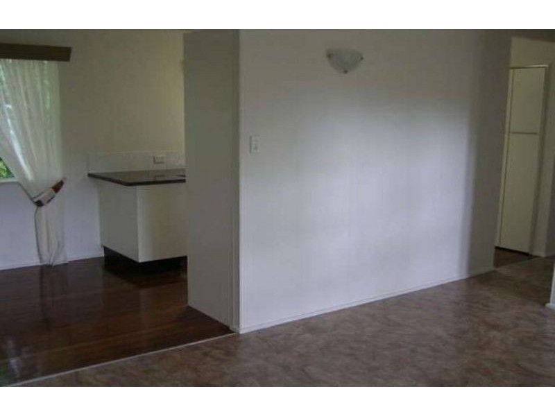 4 Rita Court, Kelso QLD 4815