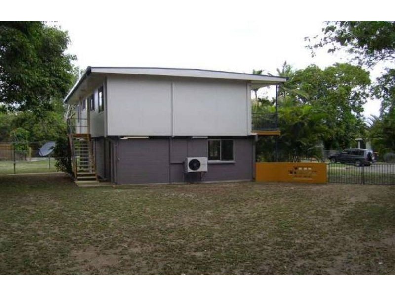 4 Rita Court, Kelso QLD 4815