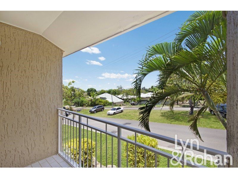 5/4 Stuart Street, North Ward QLD 4810