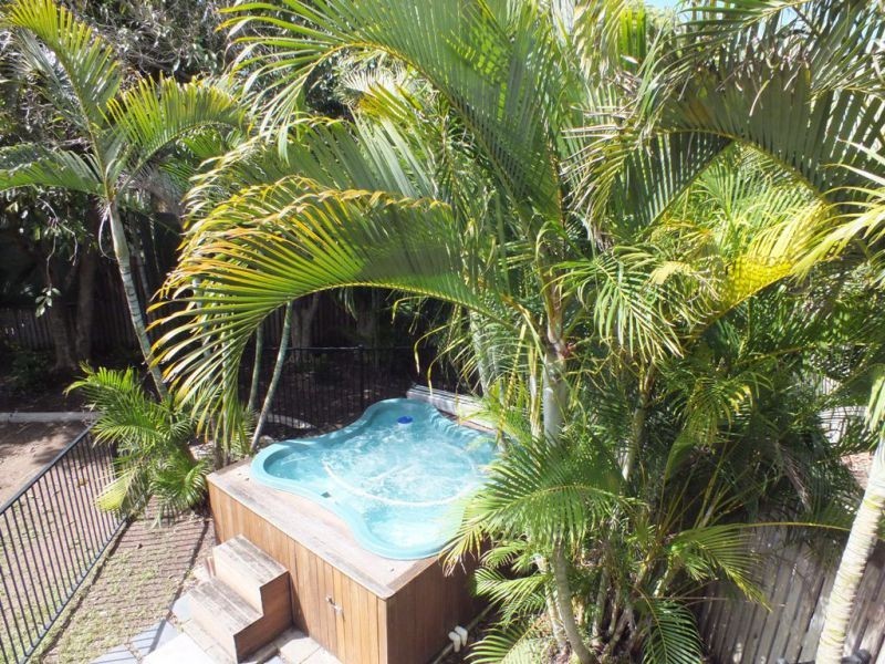 Railway Estate QLD 4810