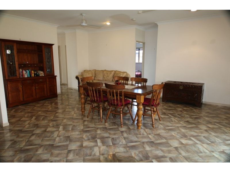 42 Macarthur Drive, Annandale QLD 4814