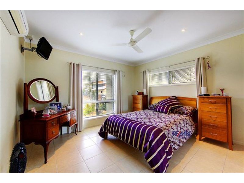 7 Perisher Court, Mount Louisa QLD 4814