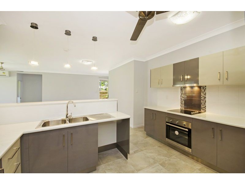 1a Alba Court, Bushland Beach QLD 4818