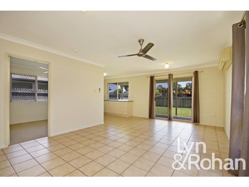 3 Cocos Place, Kirwan QLD 4817