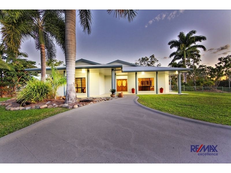 4 Florentor Court, Condon QLD 4815