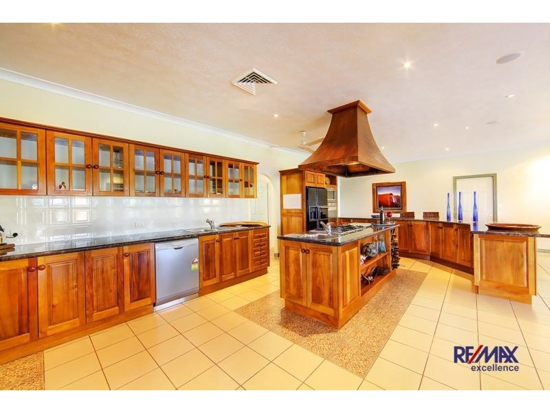 4 Florentor Court, Condon QLD 4815