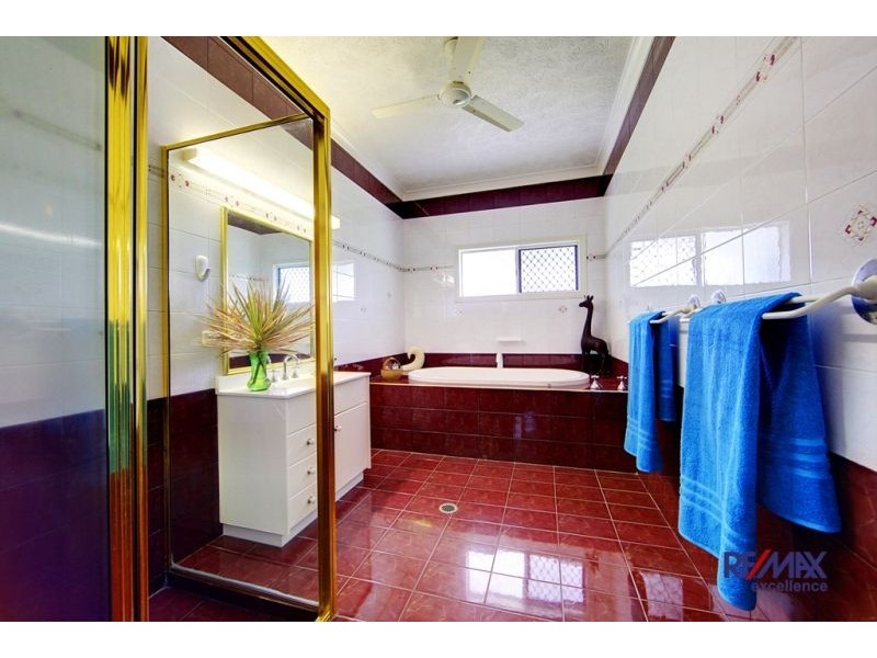 4 Florentor Court, Condon QLD 4815