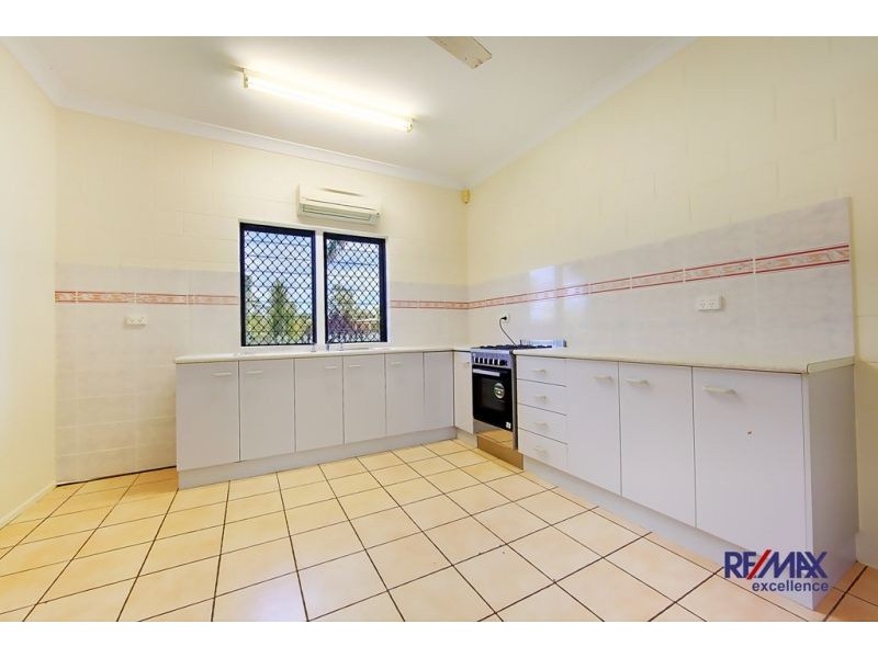 4 Florentor Court, Condon QLD 4815