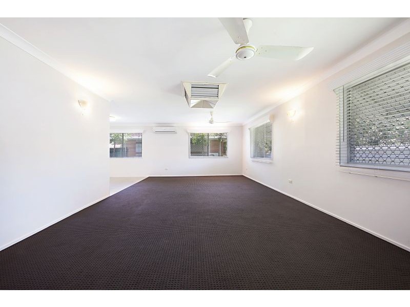 17 Pine Street, Kirwan QLD 4817