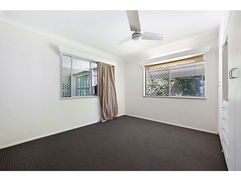 17 Pine Street, Kirwan QLD 4817