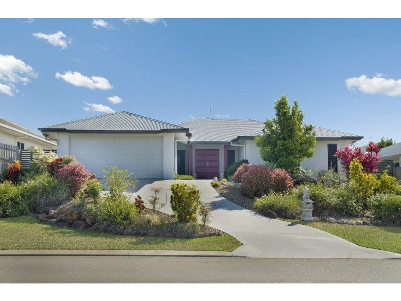 14 Shutehaven Circuit, Bushland Beach QLD 4818