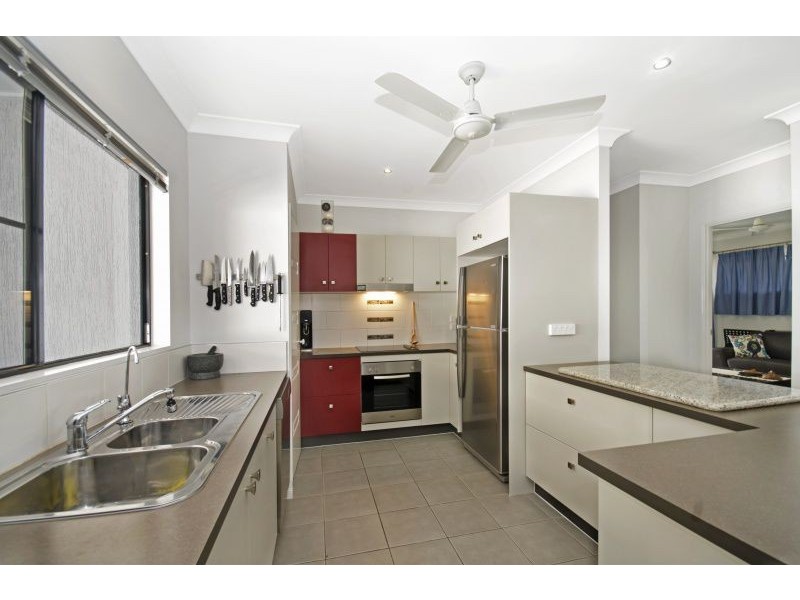 14 Shutehaven Circuit, Bushland Beach QLD 4818