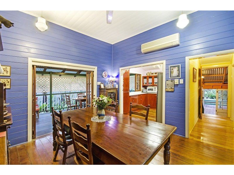 15 The Avenue, Hermit Park QLD 4812