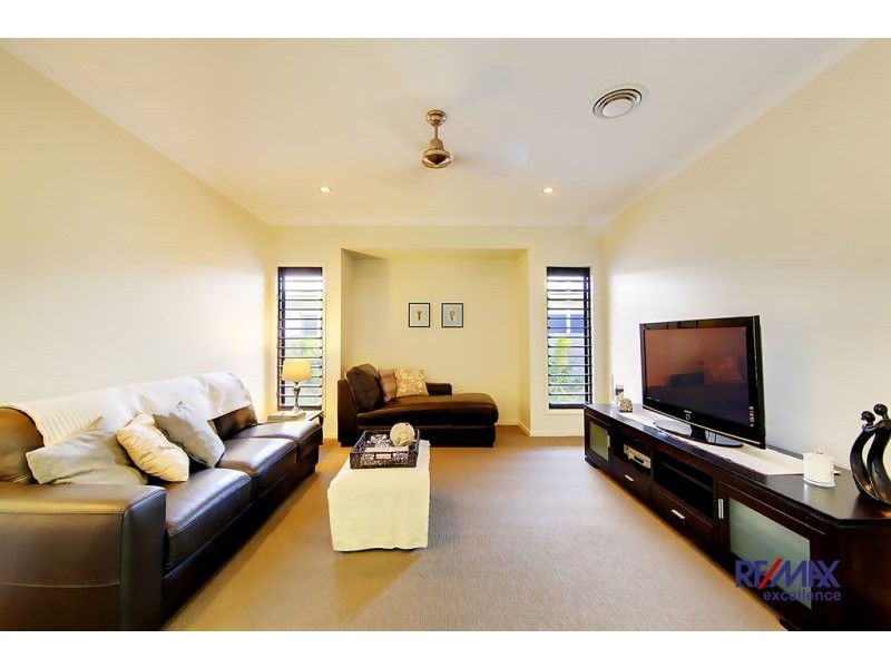 21 Springbrook Parade, Idalia QLD 4811