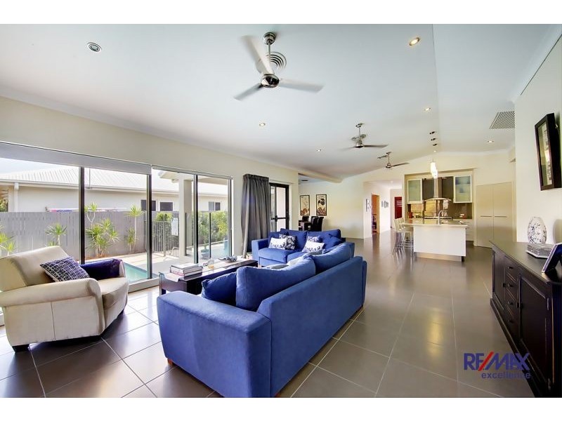 21 Springbrook Parade, Idalia QLD 4811