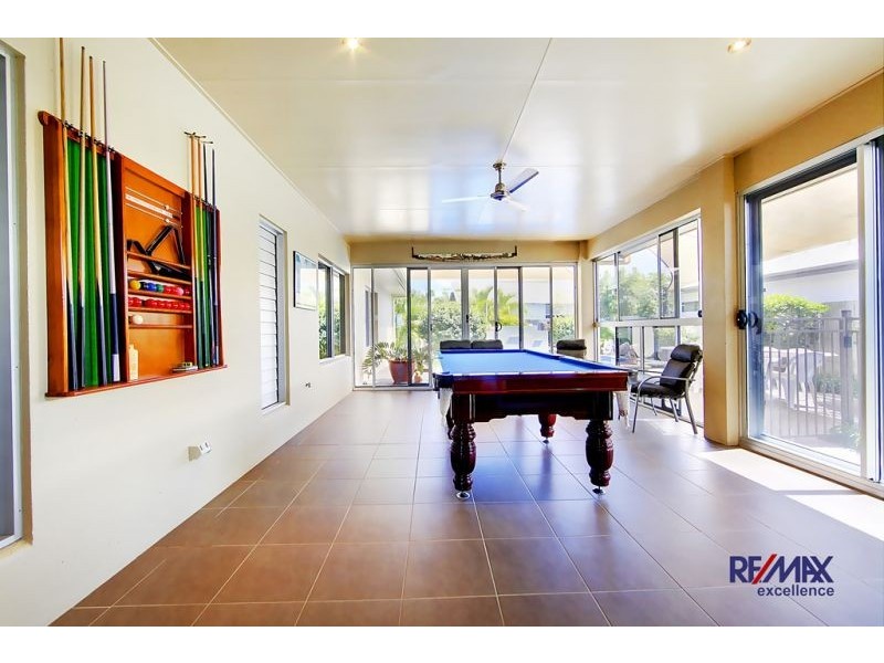 9 Waterfront Parade, Idalia QLD 4811