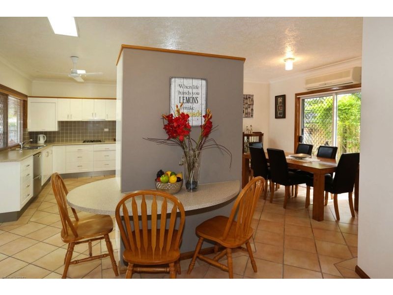 9 Crispin Court, Kirwan QLD 4817