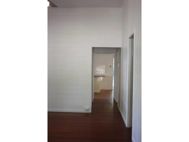 26 Nelson Street, South Townsville QLD 4810