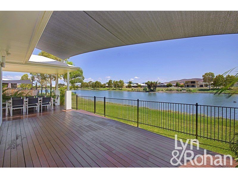 3a Edgewater Court, Idalia QLD 4811