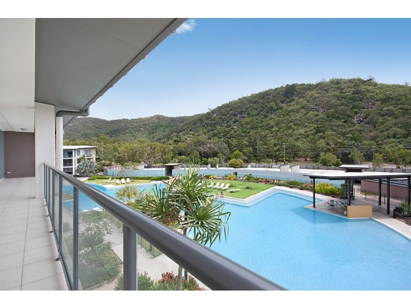 1033 Peppers Blue On Blue, 123 Sooning Street, Nelly Bay QLD 4819