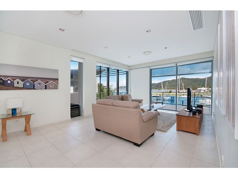 1033 Peppers Blue On Blue, 123 Sooning Street, Nelly Bay QLD 4819