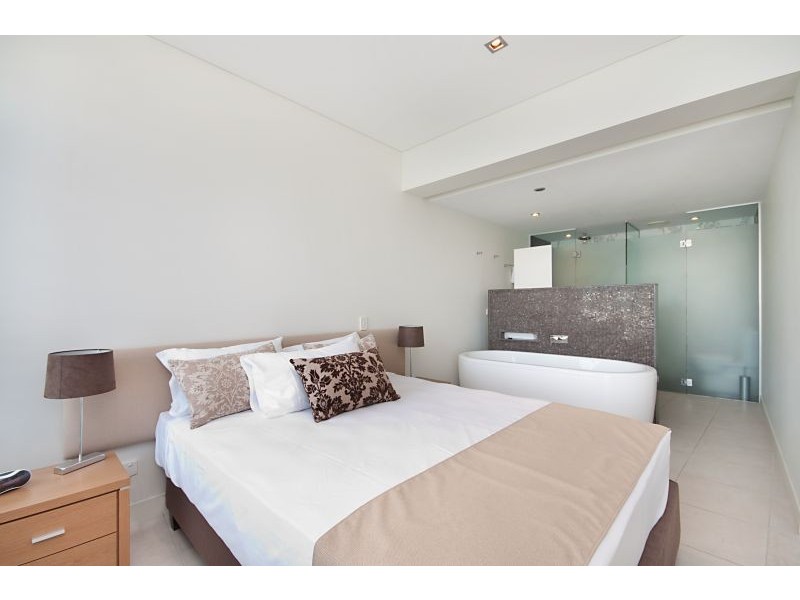 1033 Peppers Blue On Blue, 123 Sooning Street, Nelly Bay QLD 4819