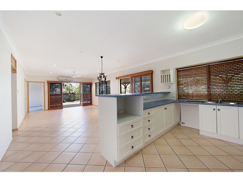 11 Tango Court, Kirwan QLD 4817